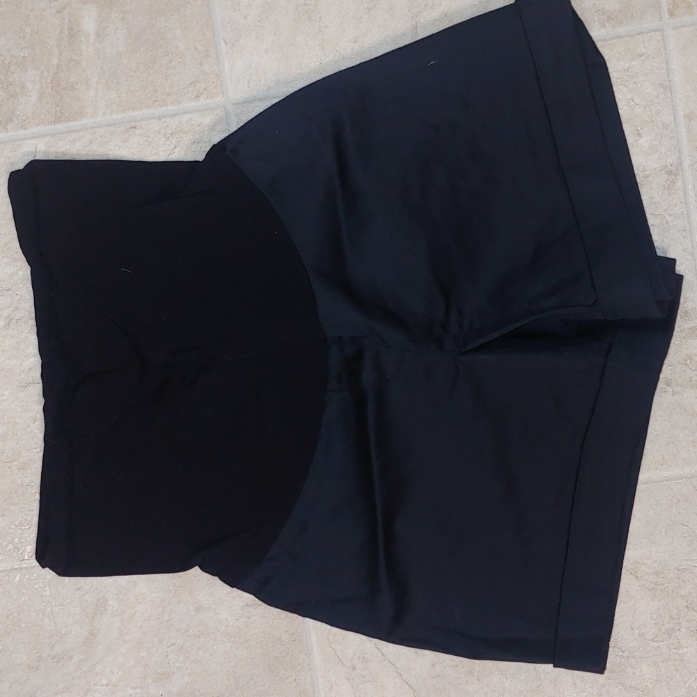 Maternity shorts